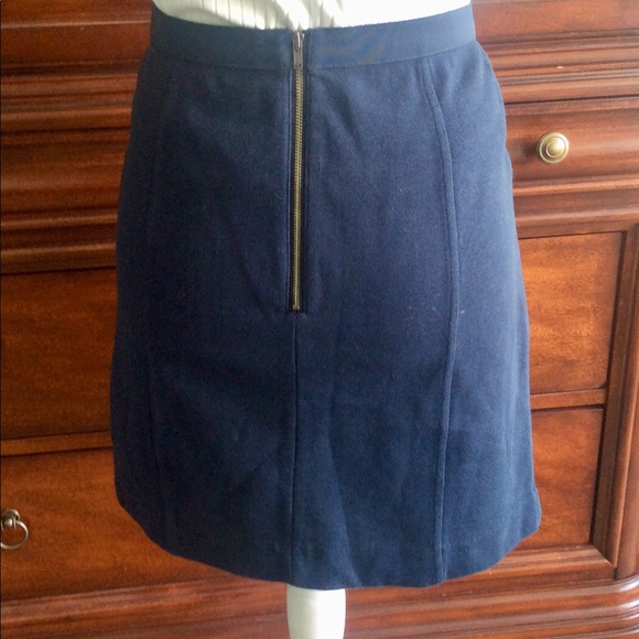 BANANA REPUBLIC NAVY BLUE STRETCH SKIRT. Size 6 - Picture 2 of 7